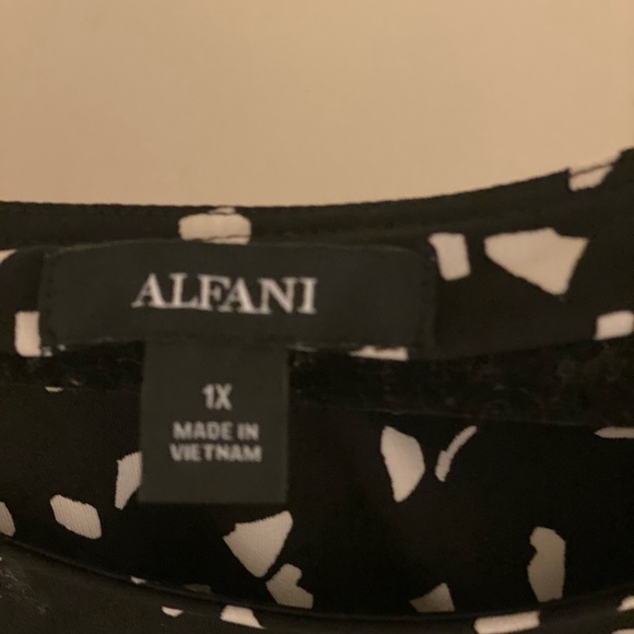 Alfani 1X blouse- perfect condition! - Picture 2 of 2